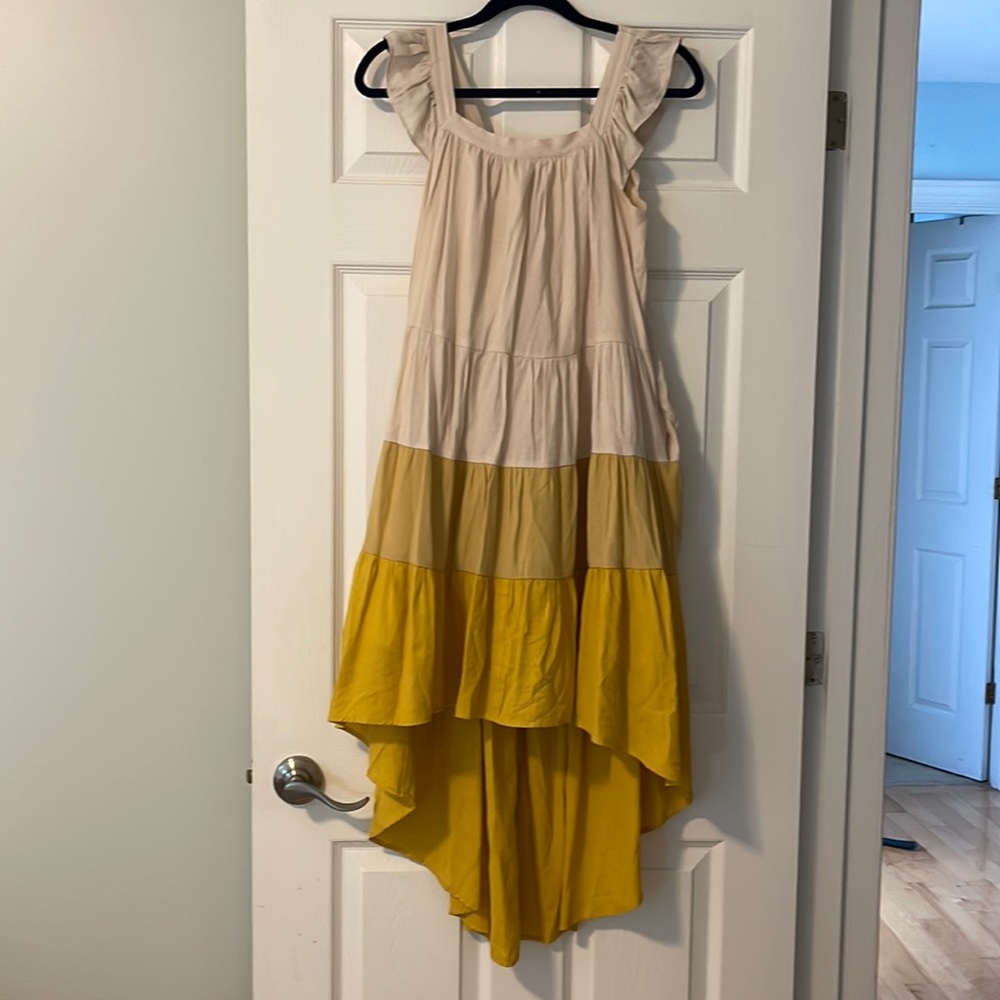 High low yellow Moodie dress!